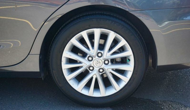 
								2017 Toyota Camry ASV50R Atara SL Grey full									