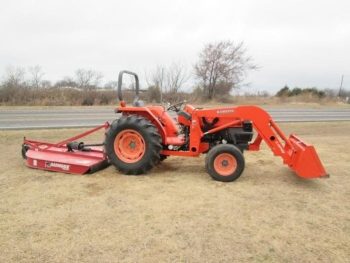 2009 KUBOTA L4400 with Slasher