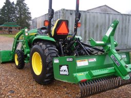 
										2008 John Deere 4wd 3520 Loader, Bucket, Boxblade full									