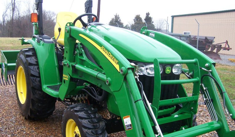 
								2008 John Deere 4wd 3520 Loader, Bucket, Boxblade full									