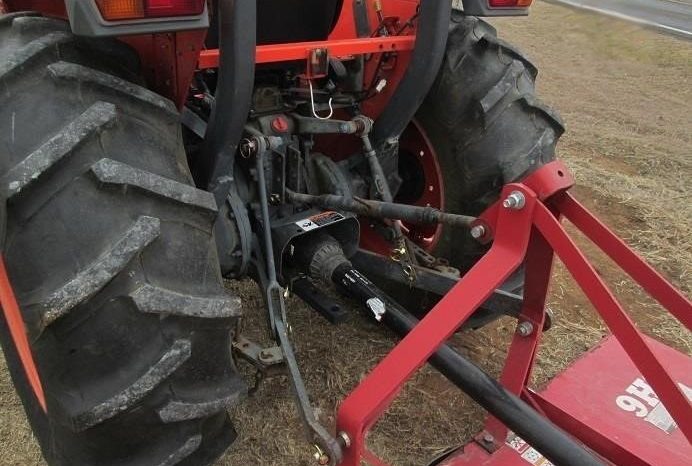 
								2009 KUBOTA L4400 with Slasher full									