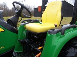 
										2008 John Deere 4wd 3520 Loader, Bucket, Boxblade full									